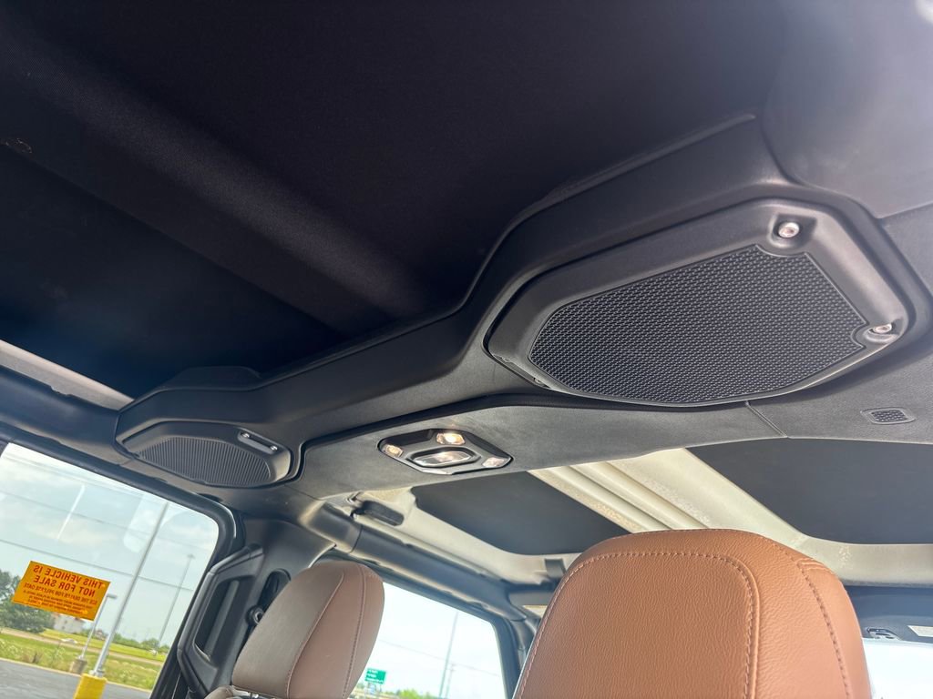 Used 2021 Jeep Gladiator Rubicon AWD/4WD image 35