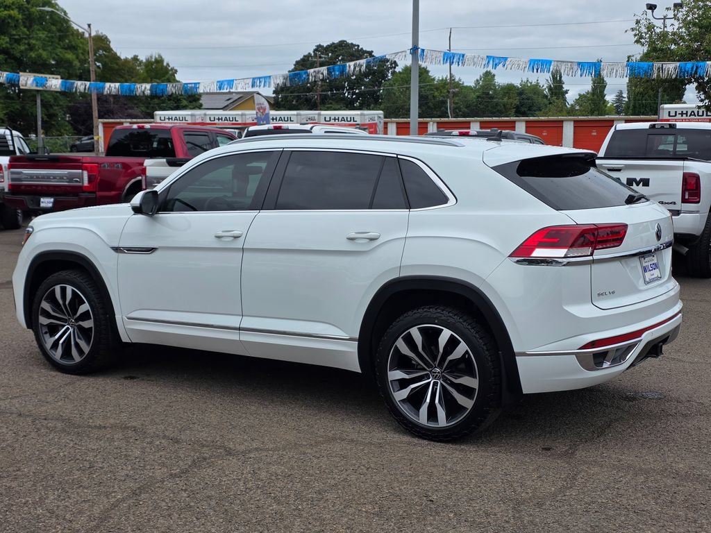 Used 2020 Volkswagen Atlas Cross Sport SEL R-Line AWD/4WD image 2
