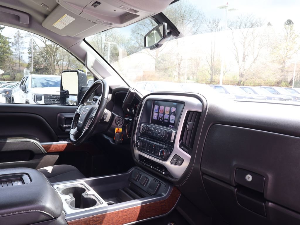 Used 2018 GMC Sierra 2500 SLE w/ Suspension Package, Off-Road image 36