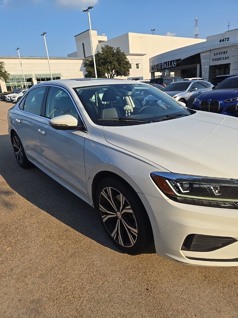 Used 2021 Volkswagen Passat 2.0T SE