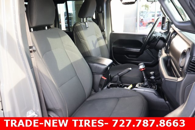 Used 2021 Jeep Gladiator Willys image 18