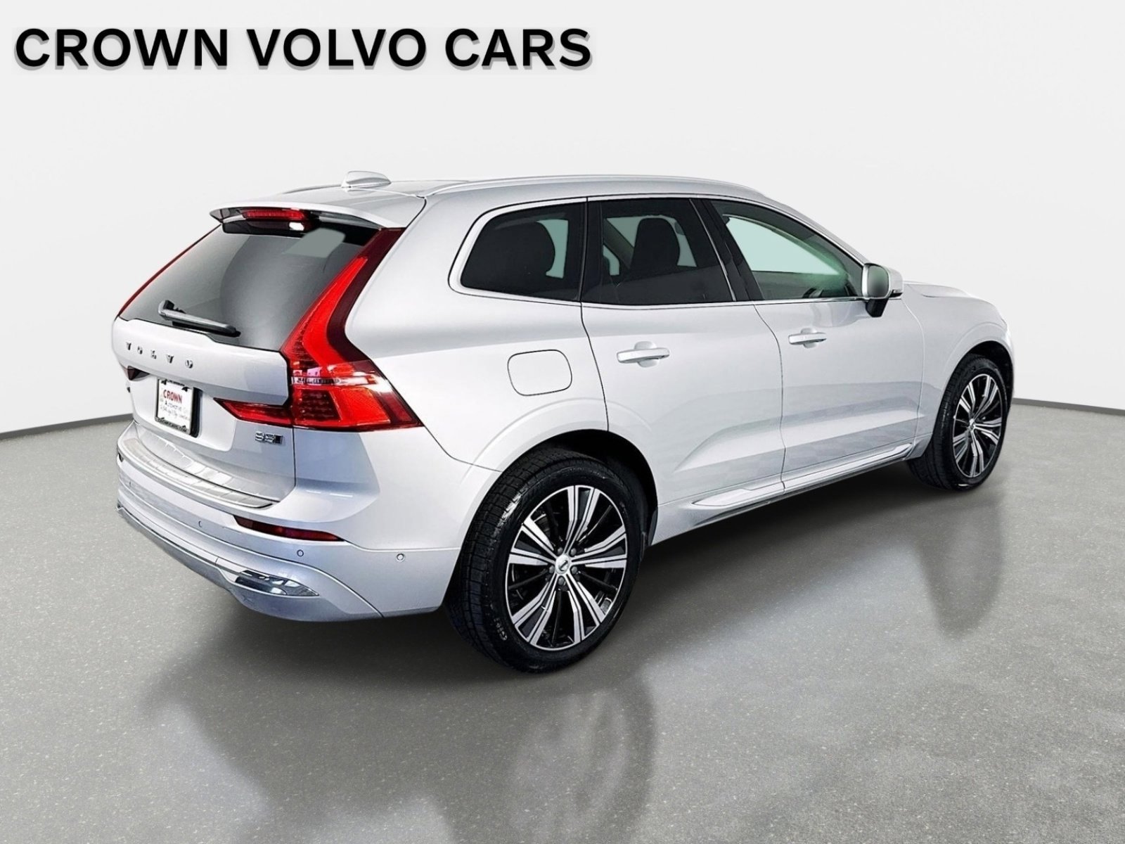 Used 2023 Volvo XC60 B5 Plus w/ Protection Package Premier AWD/4WD image 5
