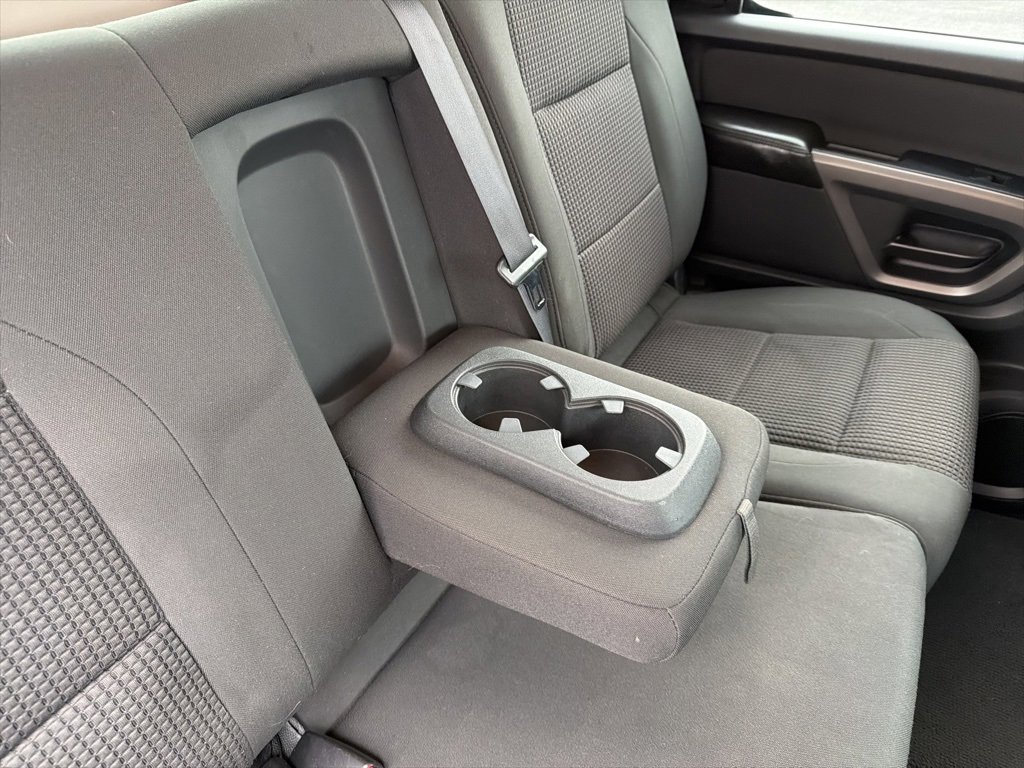 Used 2015 Nissan Titan SV w/ SV Value Truck Package image 32