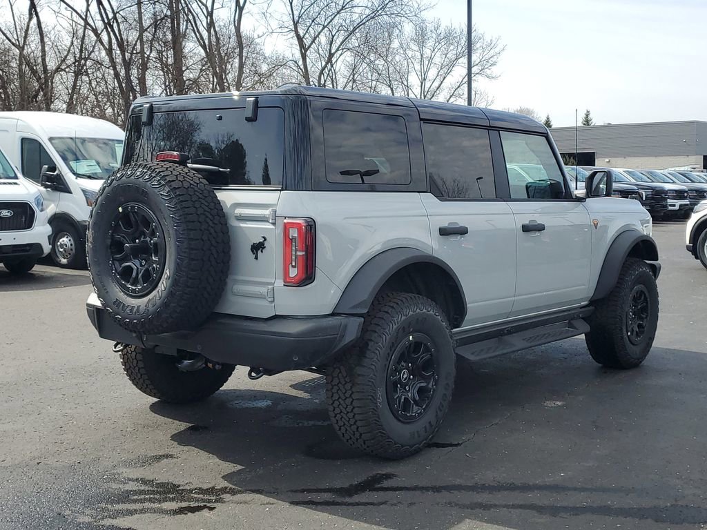 New 2026 Ford Bronco Badlands image 4