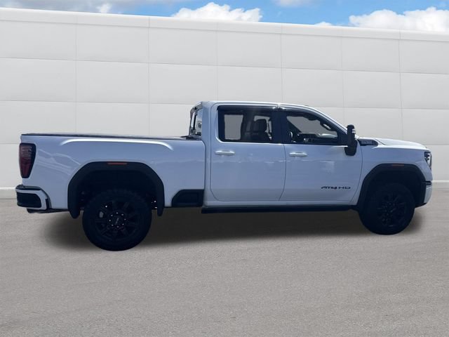 Used 2024 GMC Sierra 2500 AT4 w/ AT4 Premium Plus Package AWD/4WD image 7