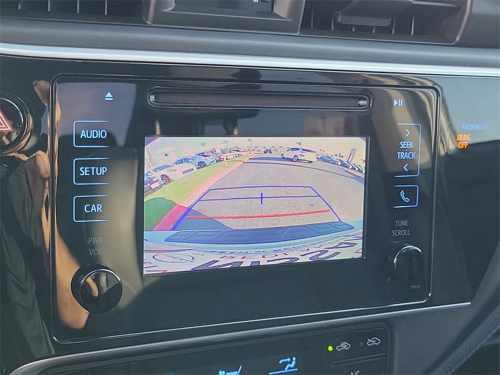 Used 2018 Toyota Corolla SE image 9