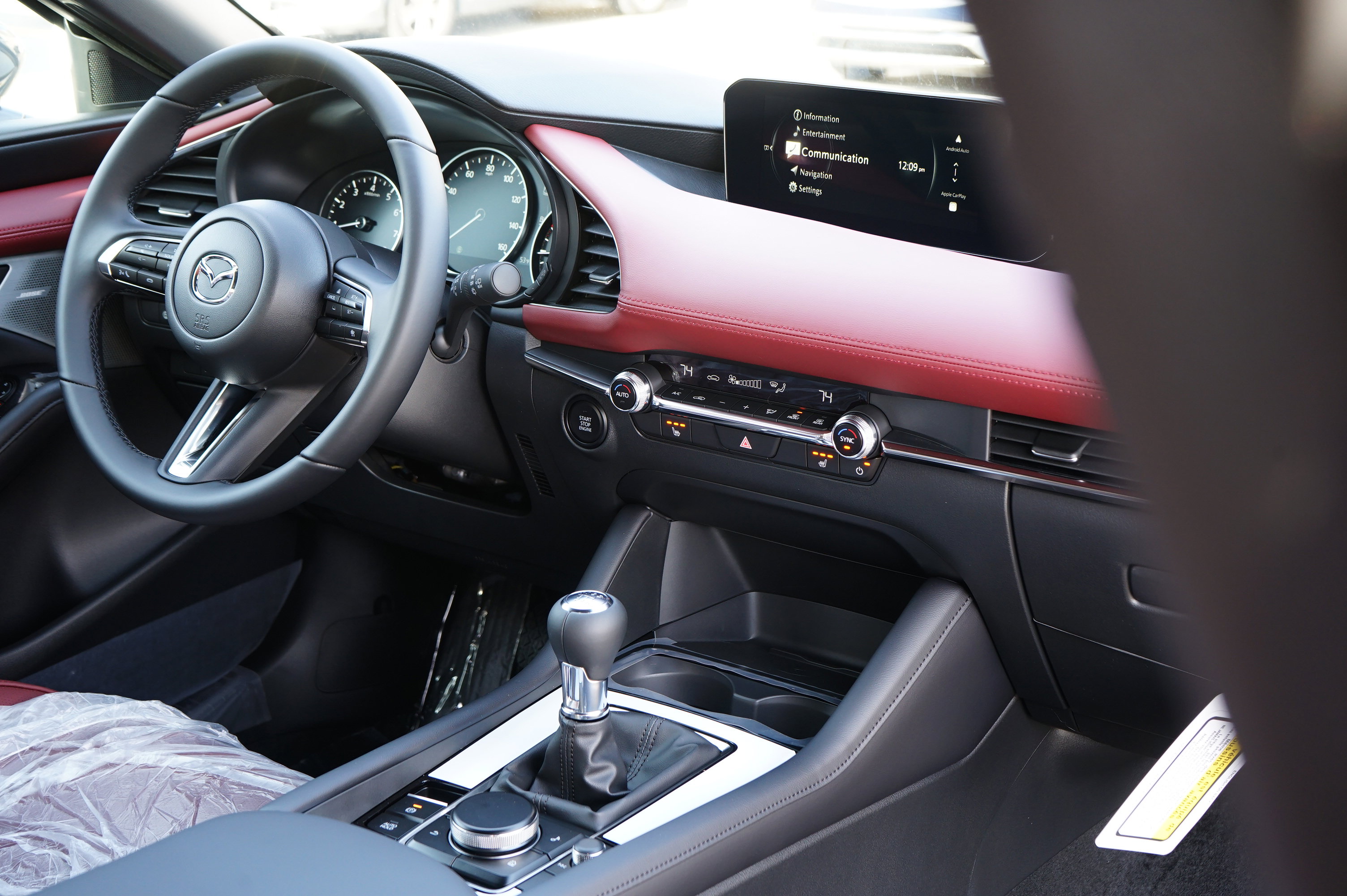 New 2026 MAZDA MAZDA3 2.5 S Hatchback w/ Premium Pkg FWD image 26