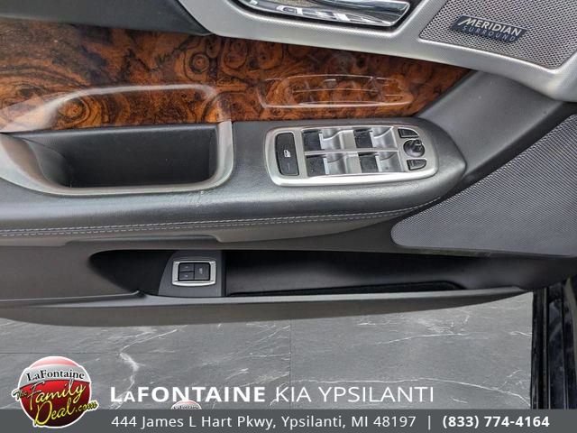 Used 2015 Jaguar XF Portfolio AWD/4WD image 16