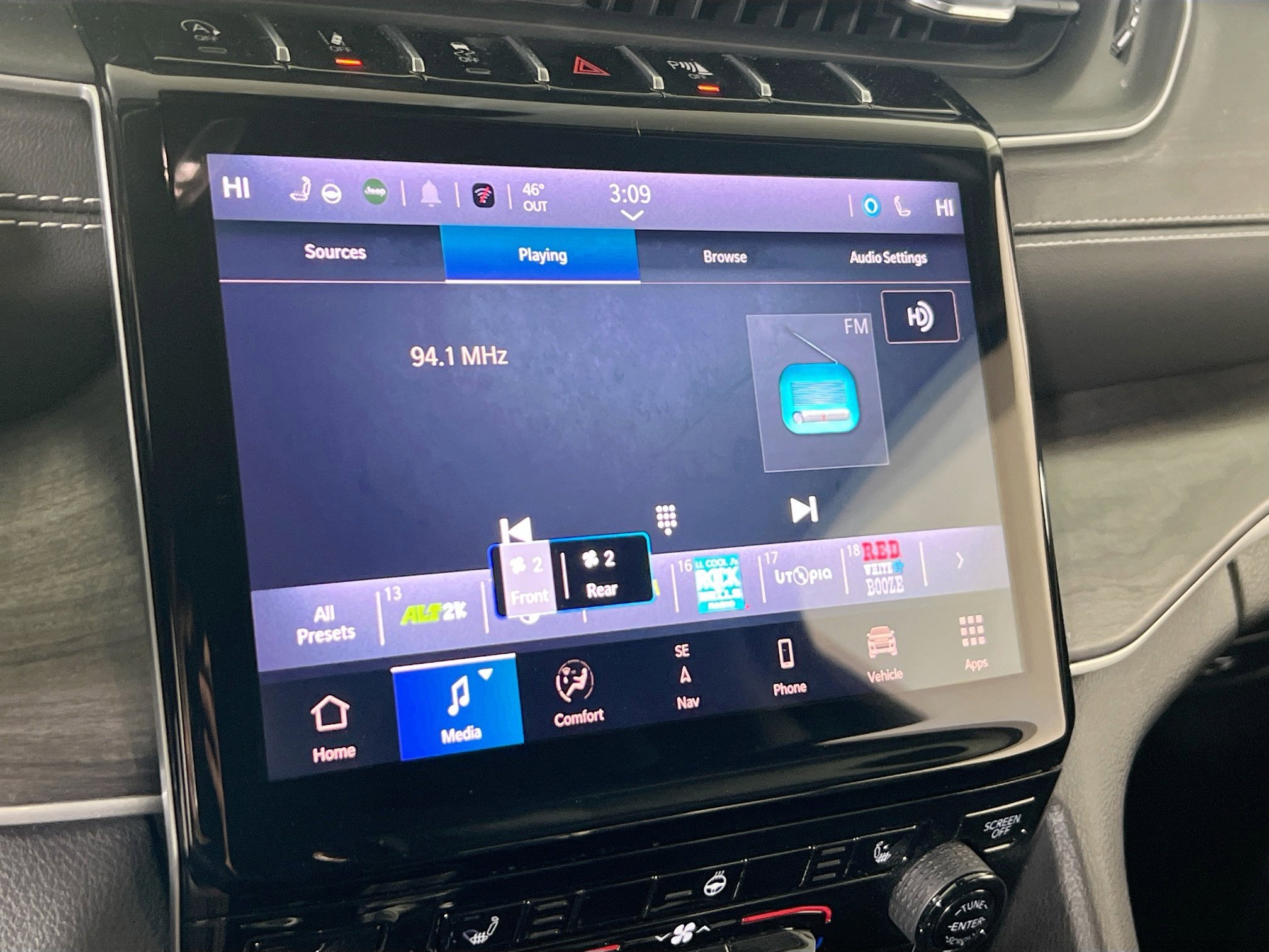 Used 2022 Jeep Grand Cherokee L Limited image 15