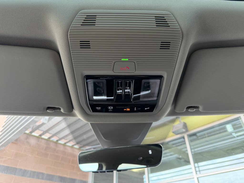 Used 2024 Volkswagen Atlas SEL image 29