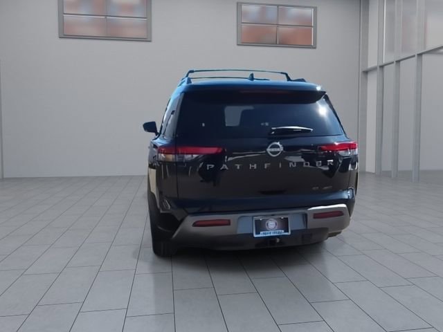 New 2026 Nissan Pathfinder SL w/ SL Premium Package AWD/4WD image 7