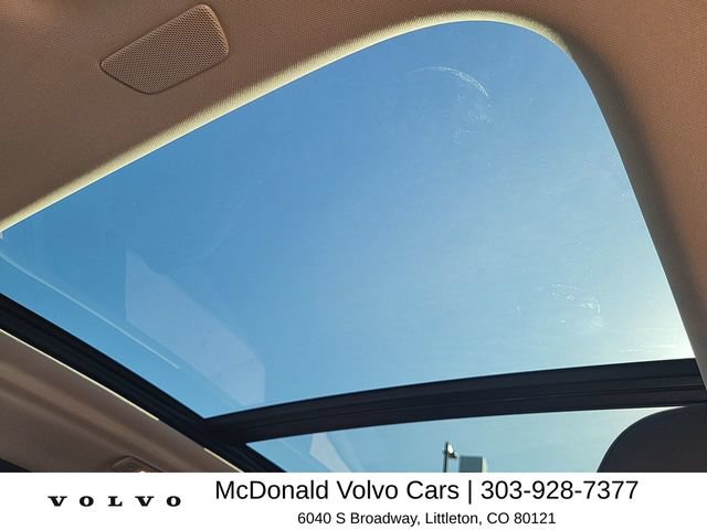 New 2026 Volvo XC60 B5 Plus w/ Climate Package AWD/4WD image 28