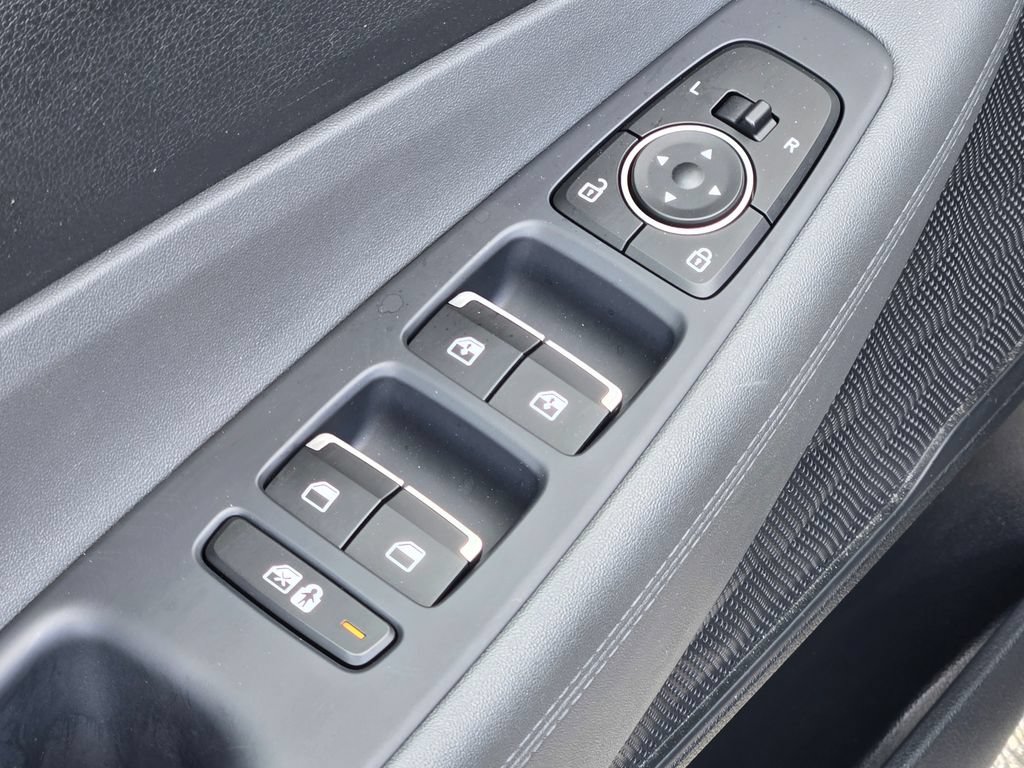 Certified 2023 Hyundai Santa Fe SEL w/ Cargo Package AWD/4WD image 29