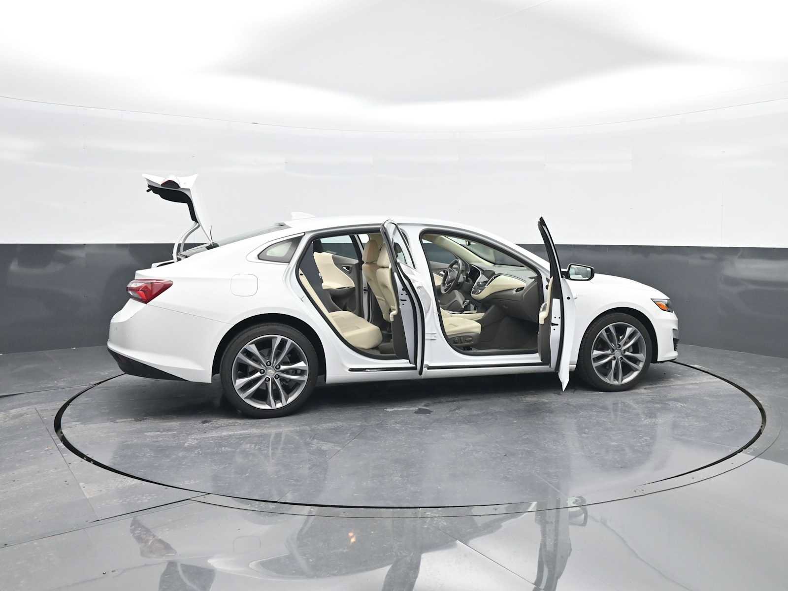 Used 2024 Chevrolet Malibu LT image 47