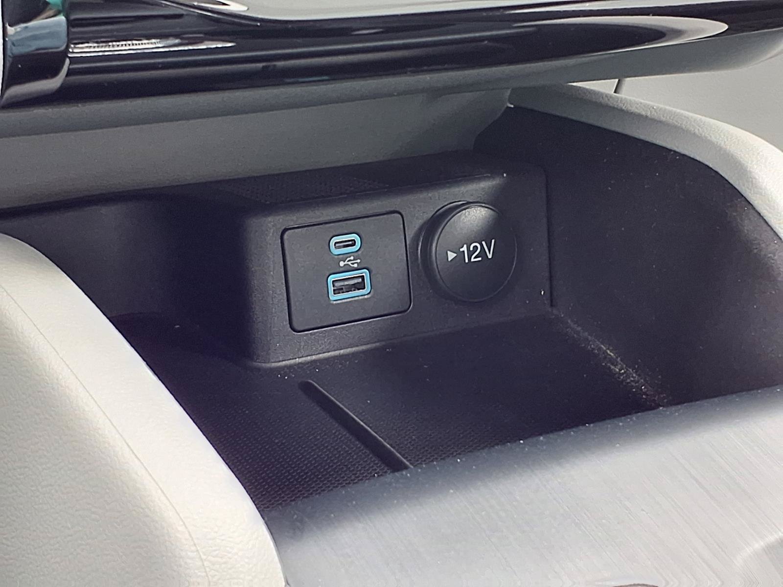 Used 2023 Ford Escape Active w/ Tech Pack #1 AWD/4WD image 15