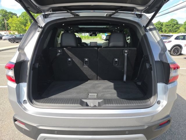 Used 2025 Honda Pilot TrailSport image 7
