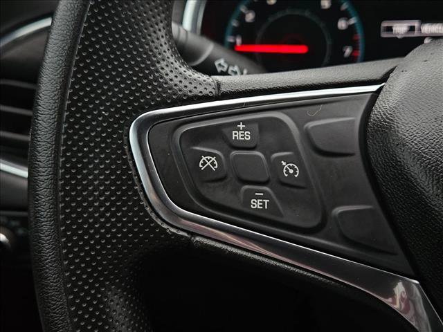 Used 2019 Chevrolet Malibu LT w/ Driver Confidence Package image 12