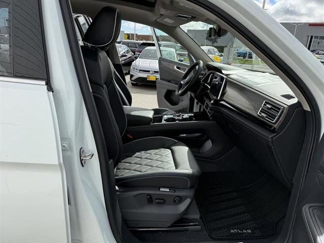 New 2025 Volkswagen Atlas SEL Premium R-Line image 22