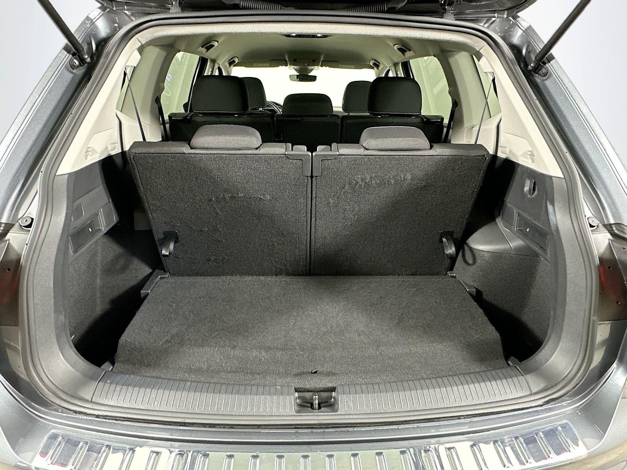 Used 2023 Volkswagen Tiguan S w/ Driver Assistance Package image 27