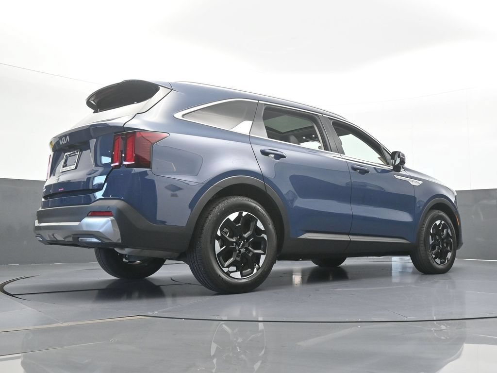 Used 2025 Kia Sorento S w/ Panoramic Sunroof Package FWD image 58