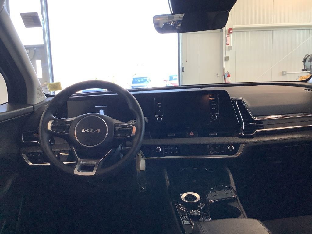 Certified 2023 Kia Sportage LX image 8