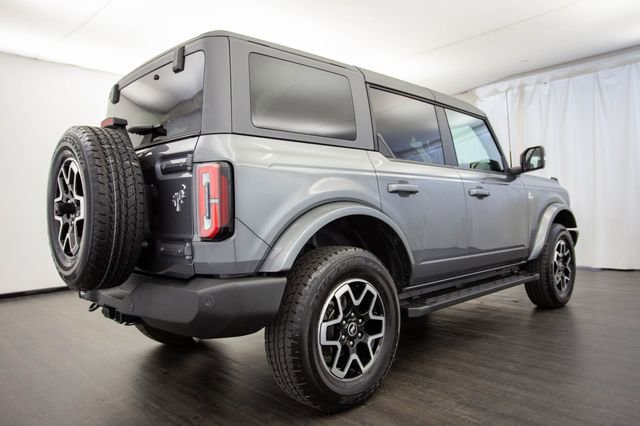 Used 2024 Ford Bronco Outer Banks AWD/4WD image 30
