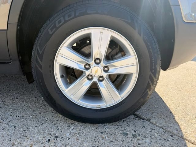 Used 2022 Chevrolet Trax LT w/ LT Convenience Package AWD/4WD image 11