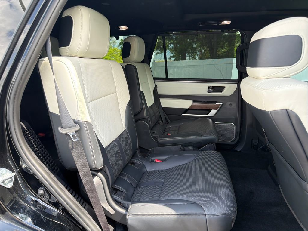 Used 2024 Toyota Sequoia Capstone AWD/4WD image 52