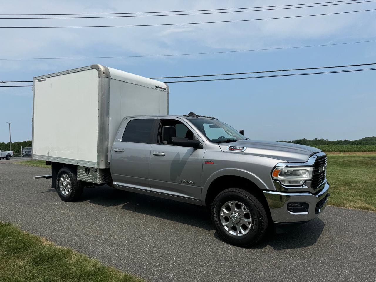 Used 2020 RAM 3500 SLT w/ Quick Order Package 27G SLT AWD/4WD image 4