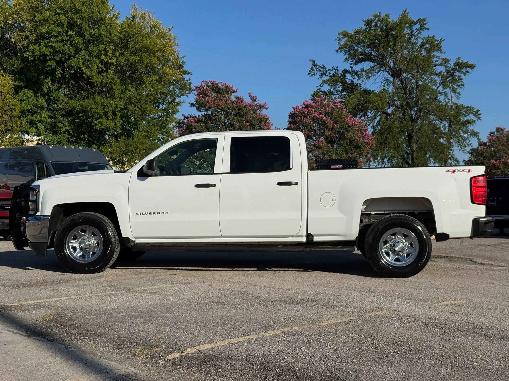 Used 2017 Chevrolet Silverado 1500 LS w/ Trailering Package AWD/4WD image 3