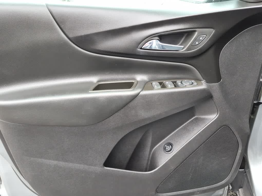 Used 2023 Chevrolet Equinox LT AWD/4WD image 8