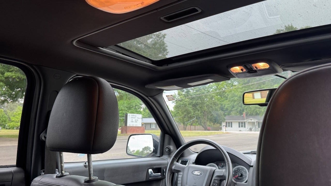Used 2009 Ford Escape Limited AWD/4WD image 10