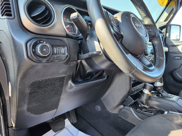 Used 2022 Jeep Wrangler Unlimited Sport AWD/4WD image 21