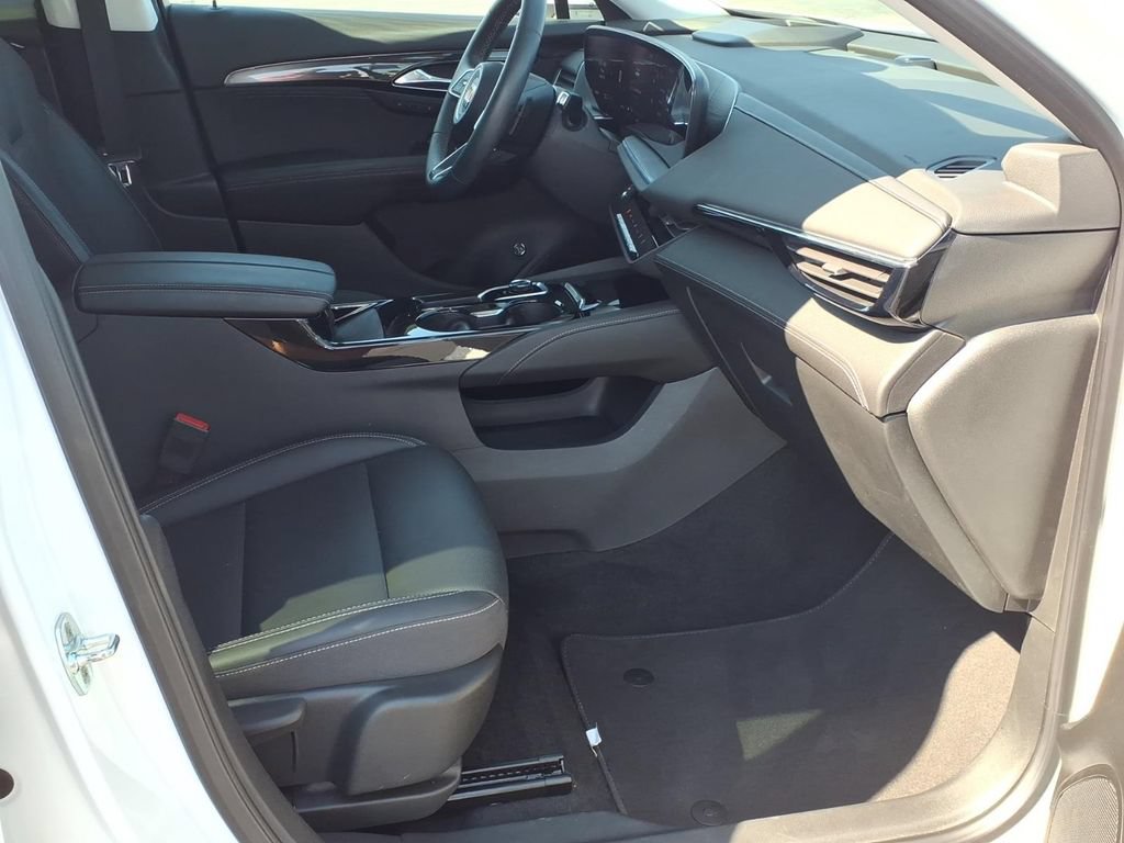 Used 2024 Buick Envision Preferred AWD/4WD image 22