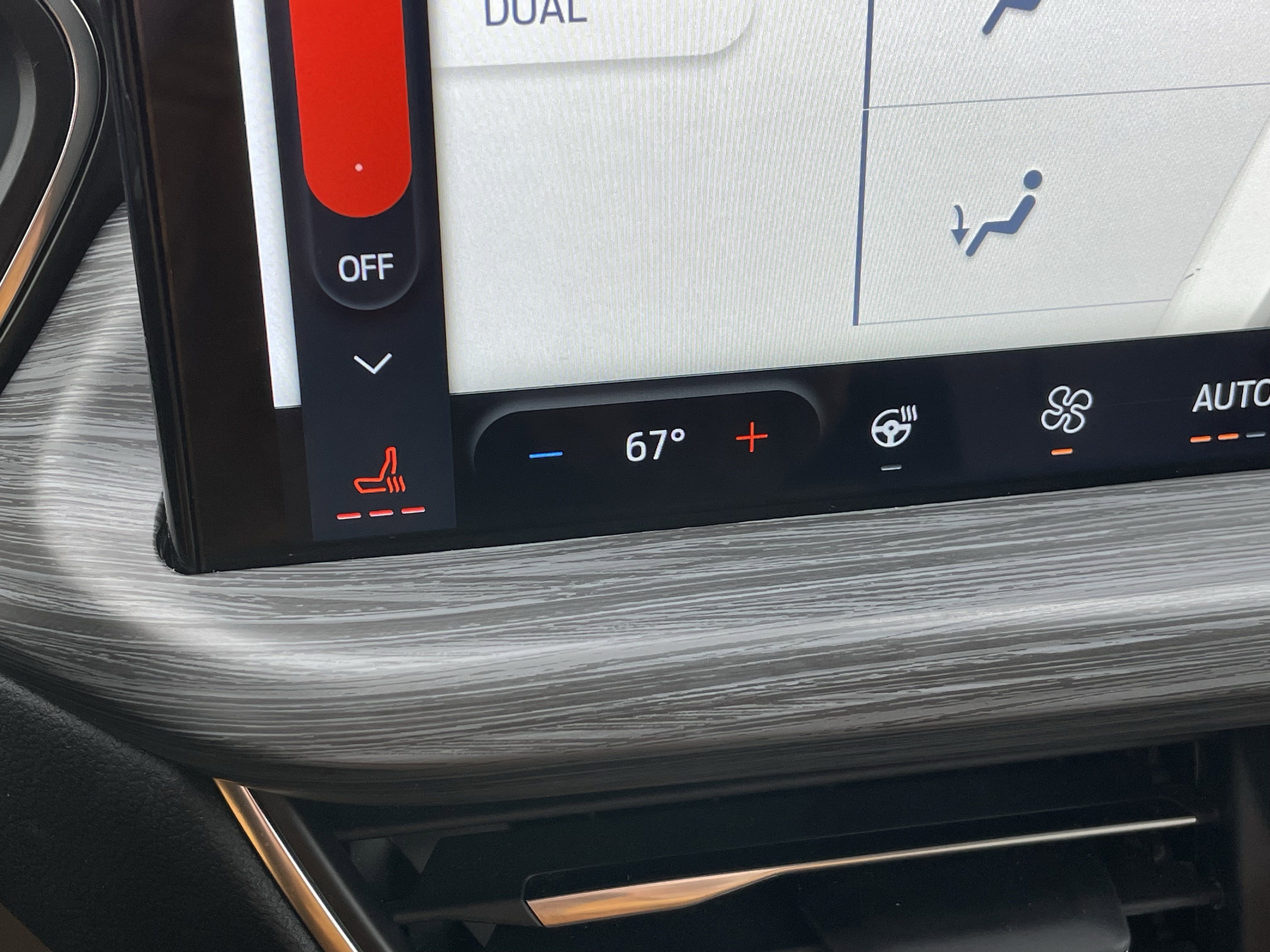 Used 2023 Ford Escape SE w/ PHEV Premium Package image 38