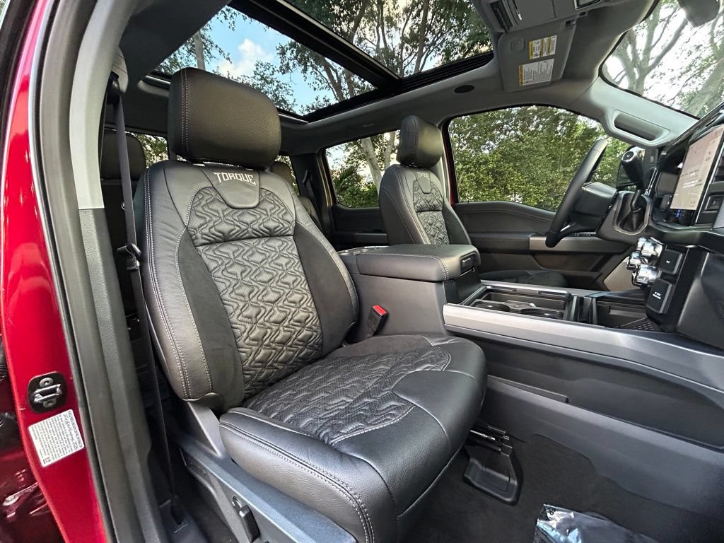 New 2026 Ford F250 Lariat w/ Black Appearance Package AWD/4WD image 32