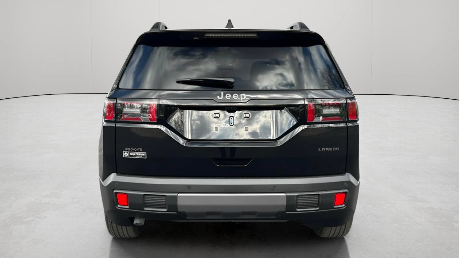 New 2026 Jeep Cherokee Laredo AWD/4WD image 5