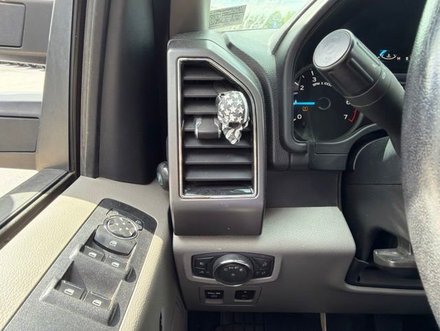 Used 2019 Ford F150 XLT w/ Equipment Group 302A Luxury AWD/4WD image 21