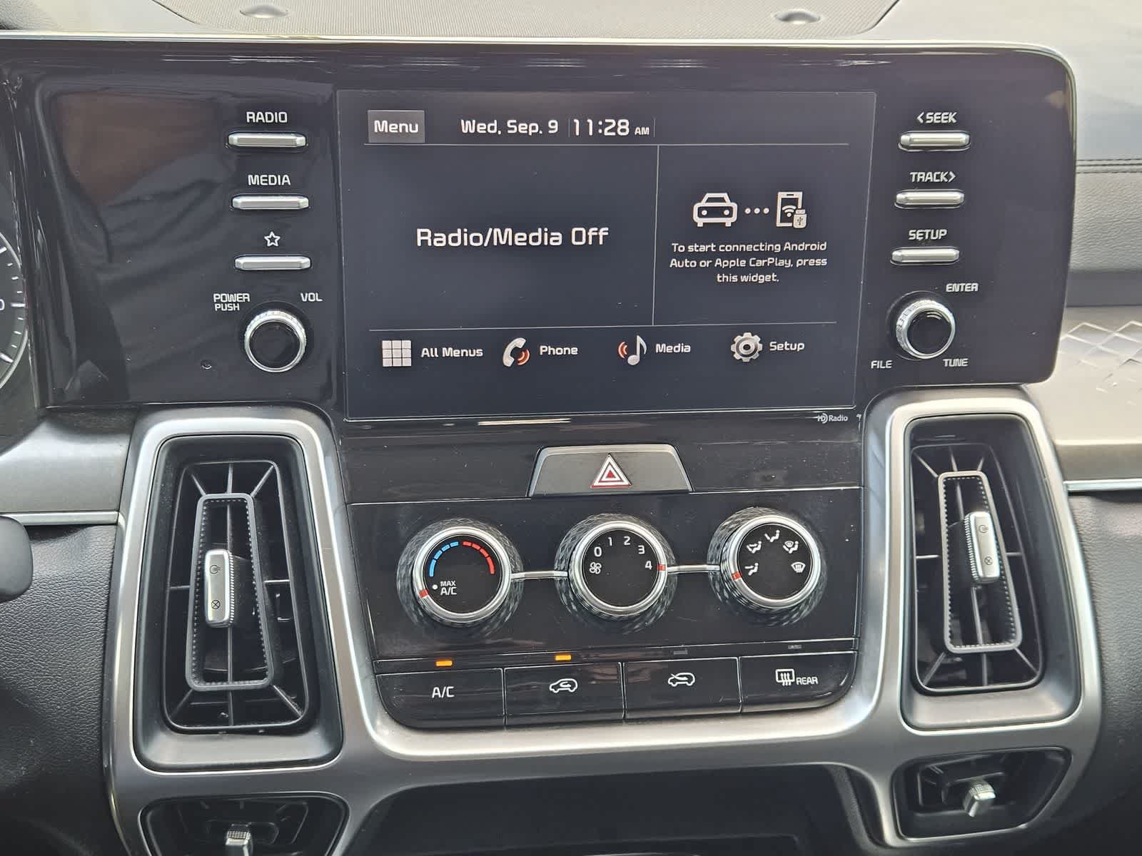 Used 2022 Kia Sorento LX FWD image 15