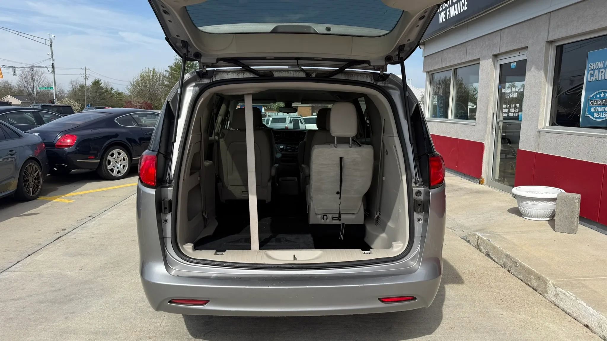Used 2017 Chrysler Pacifica LX image 20