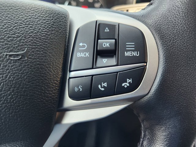 Used 2022 Ford Explorer XLT w/ Equipment Group 202A image 32