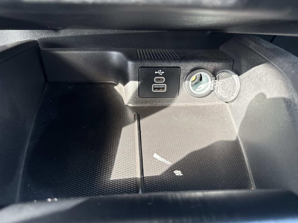 Used 2025 Ford Escape Active image 26