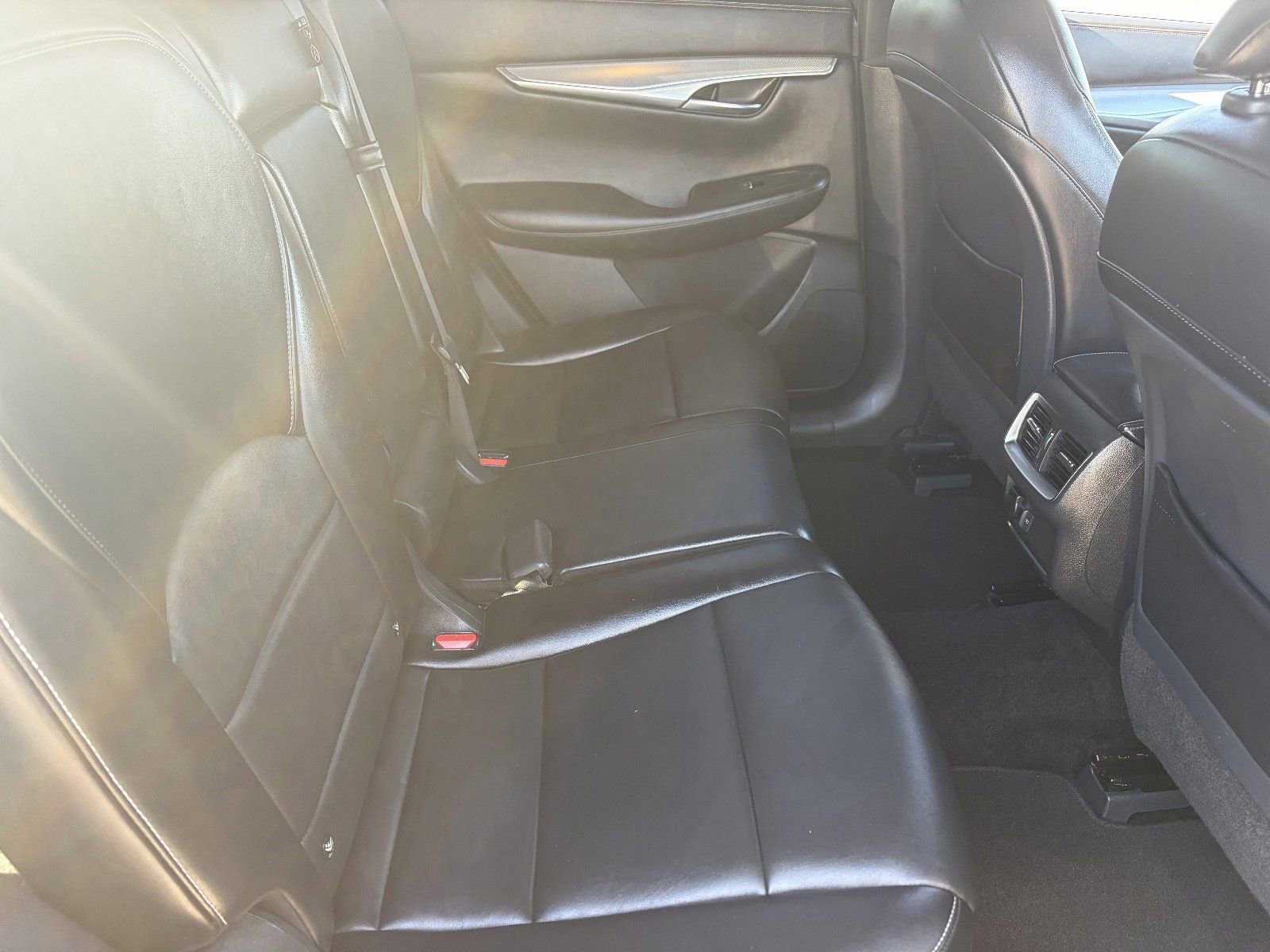 Used 2021 INFINITI QX50 Luxe w/ Appearance Package image 14