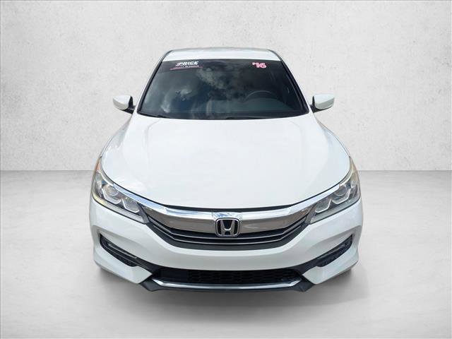 Used 2016 Honda Accord Sport image 2