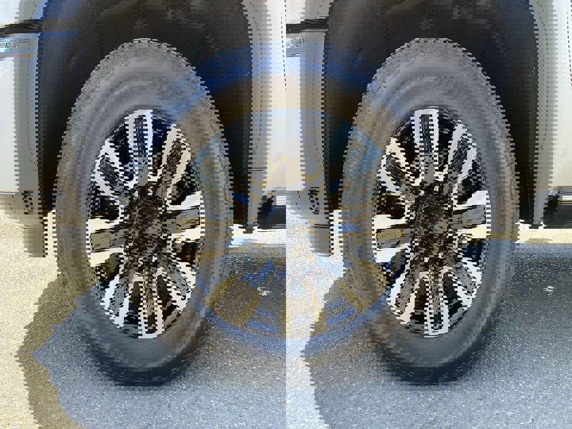 New 2025 GMC Sierra 3500 Denali Ultimate image 70