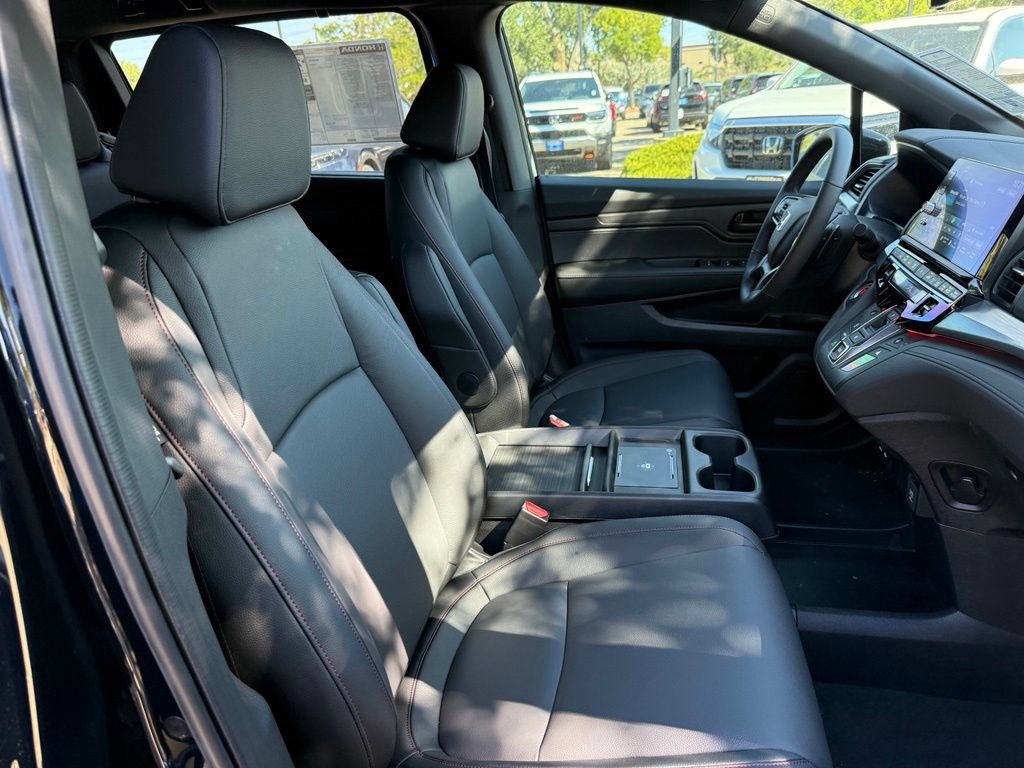 New 2026 Honda Odyssey Sport-L image 16