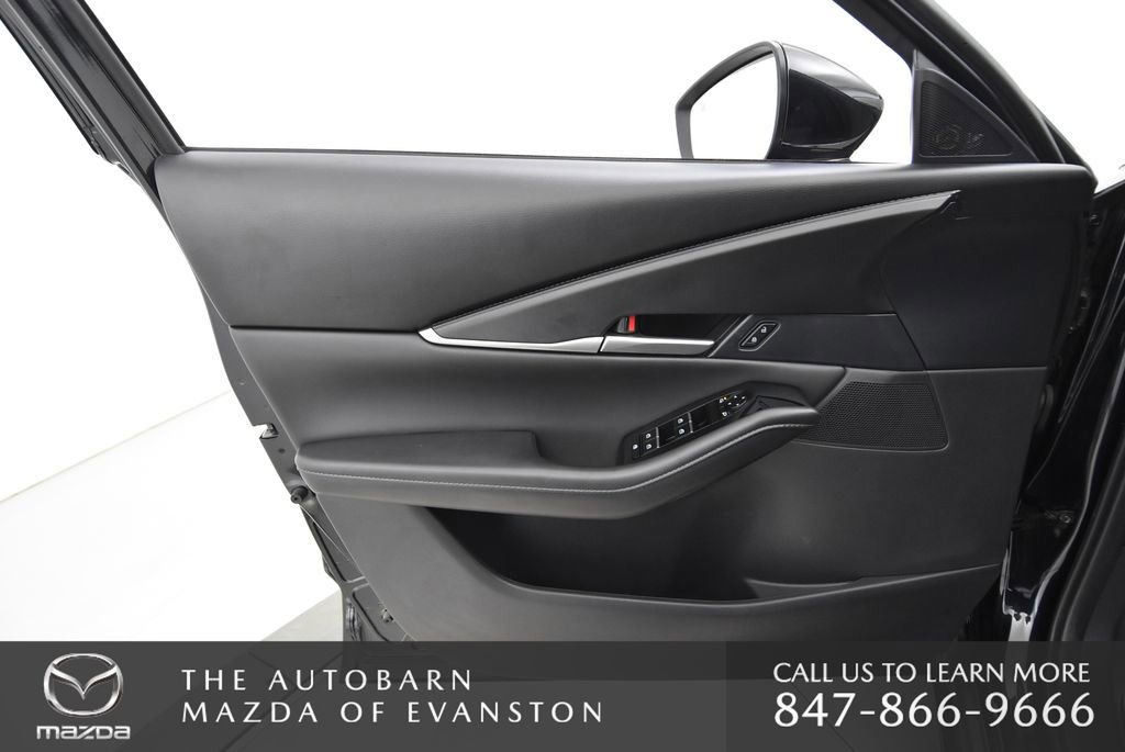 Certified 2024 MAZDA CX-30 AWD 2.5 S w/ Select Sport Pkg image 28