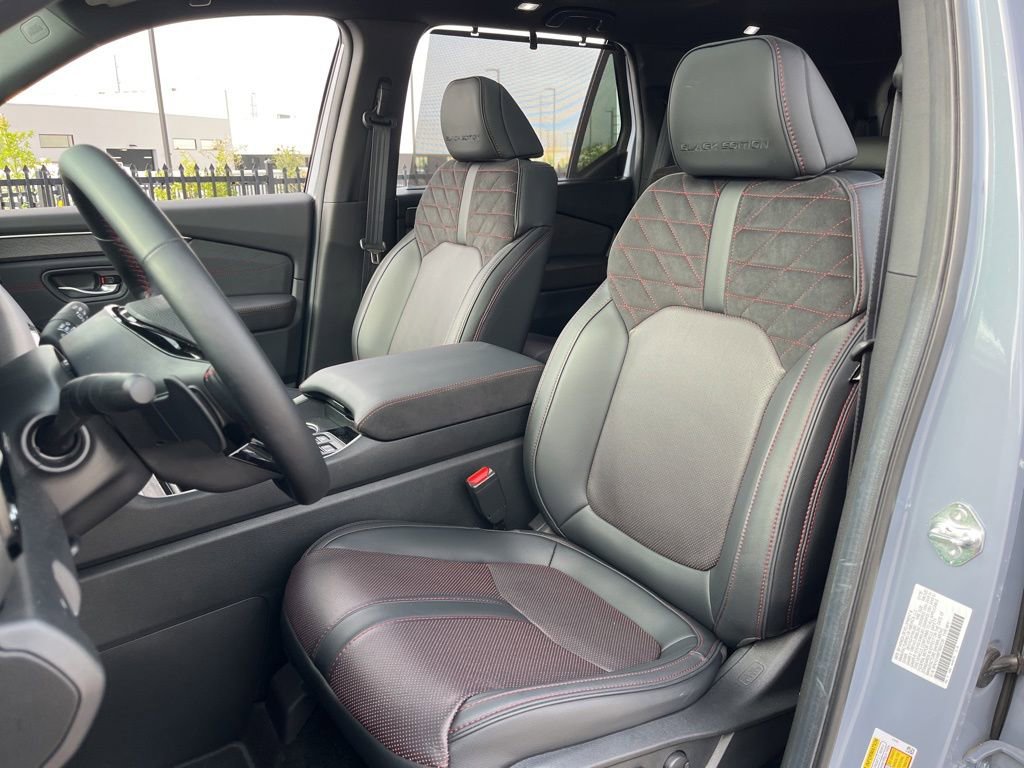 Certified 2026 Honda Pilot Black Edition image 24