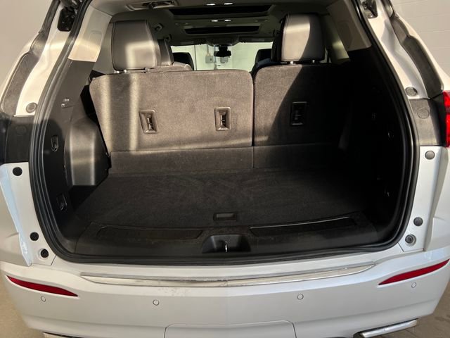Used 2021 Buick Enclave Avenir w/ Avenir Technology Package image 16