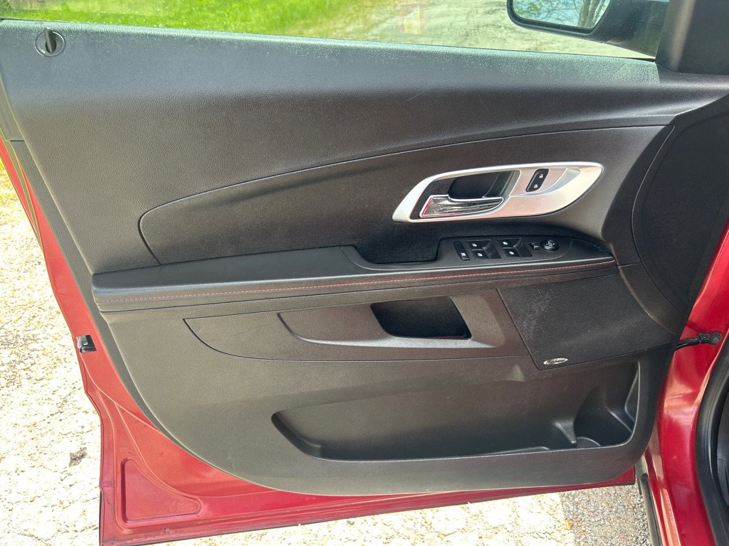 Used 2015 Chevrolet Equinox LTZ image 7